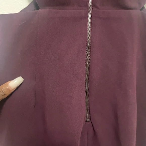 Lulu's cutout detail Dress - Picture 5 of 7